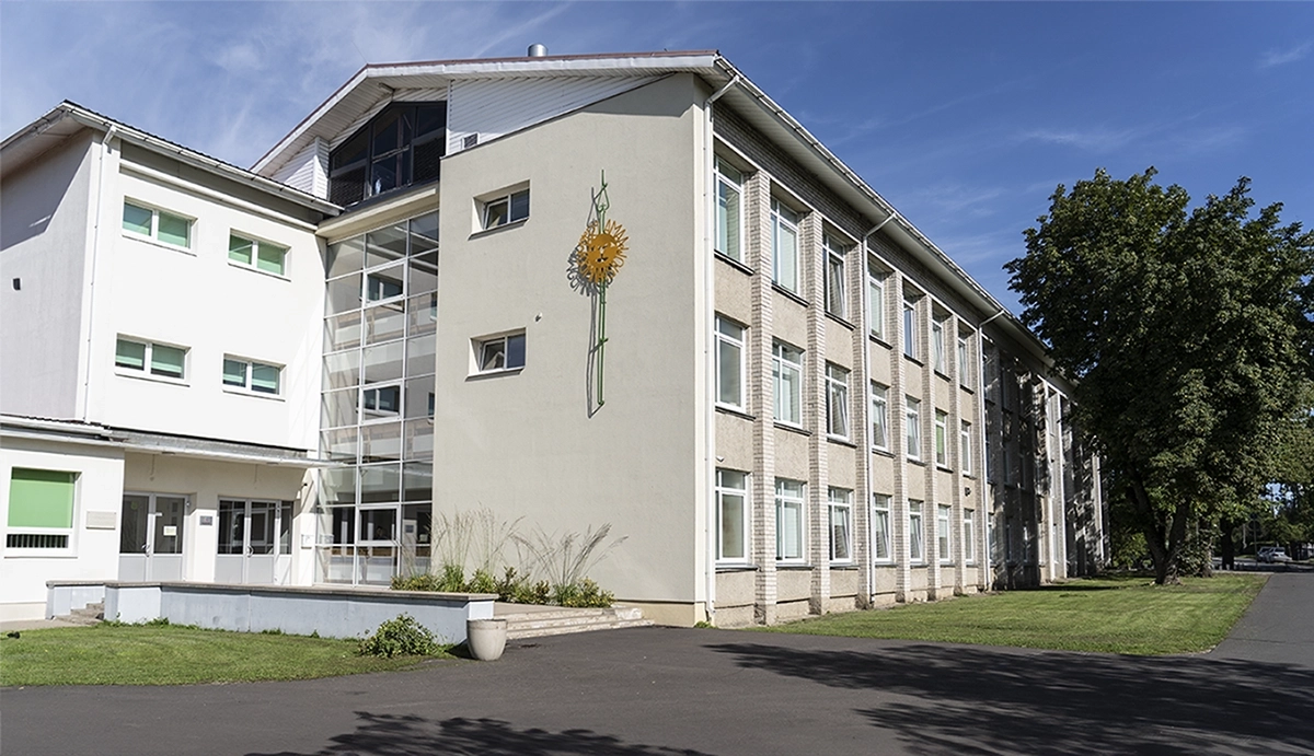 Märjamaa Gümnaasium and local school life