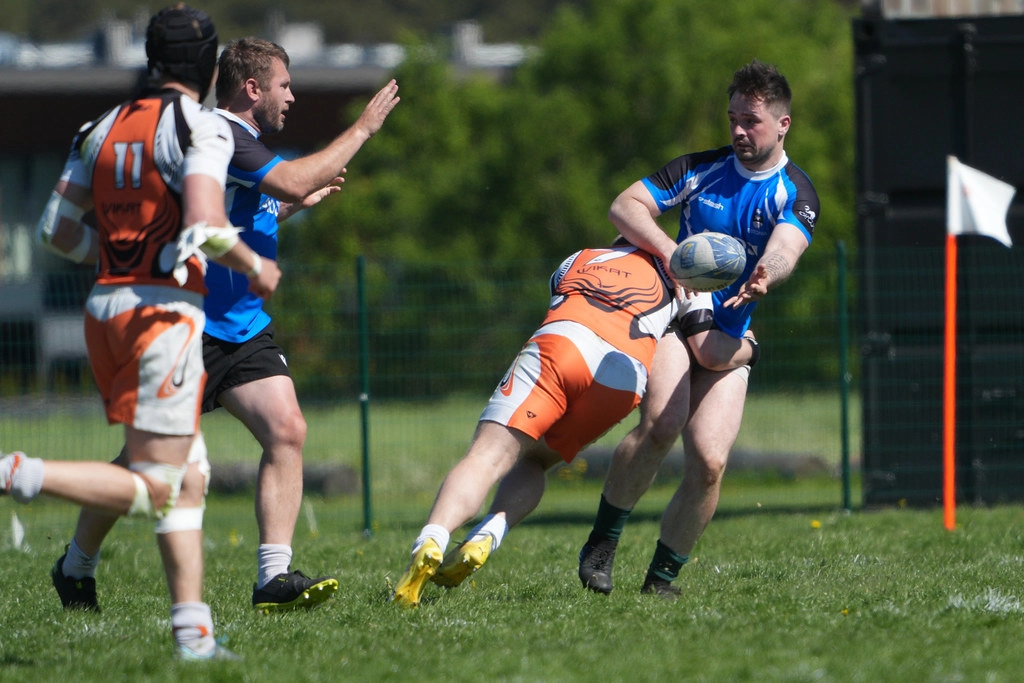 Turn opponents into acquaintances